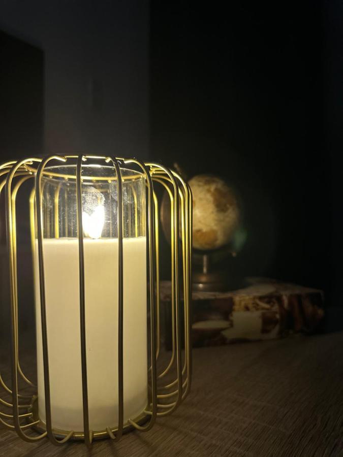 Comfort Inn Athena Bagian luar foto