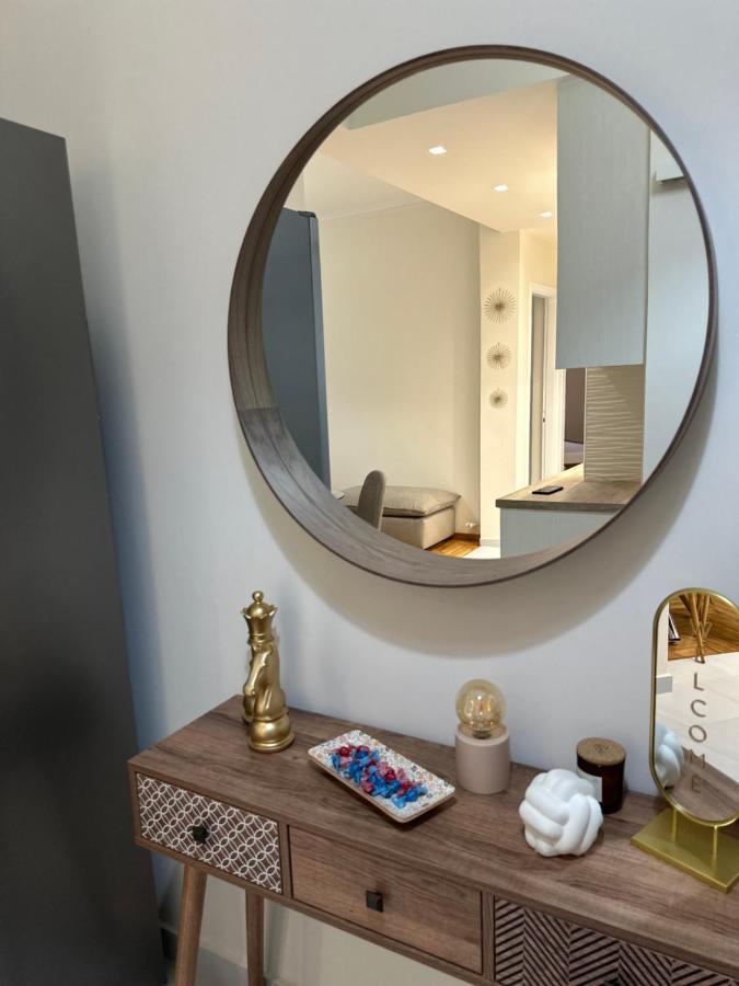 Comfort Inn Athena Bagian luar foto